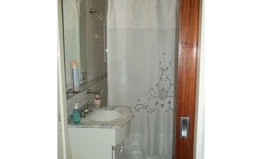 HERMOSO CHALET 5 AMBIENTES / GRAN PARQUE / COCHERA PARA 3 AUTOS / LOTE 10 X 33