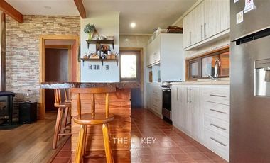 Casa en arriendo de 4 dorm. en Pedregoso - Villarrica.