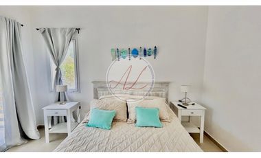 CASA 373 / SENDEROS III
