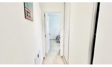 CASA 373 / SENDEROS III
