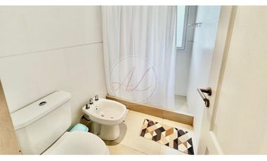 CASA 373 / SENDEROS III