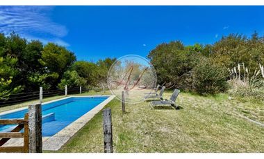 CASA 373 / SENDEROS III