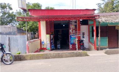 VENDO CASA  CON LOCAL COMERCIAL EN YURIMAGUAS, LORETO