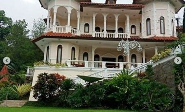 Villa Mewah Di Trates Mojokerto Dijual Cepat