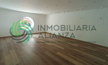 casa en arriendo en cabecera del llano. Cod A17325