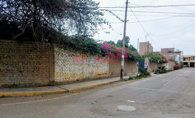 Vendo Terreno Comercial
