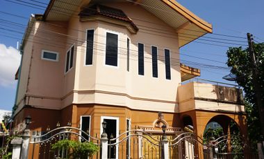 4 Bedroom House for sale at Anuphat Manorom Village