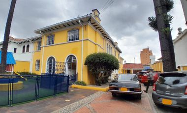 oficina en arriendo en quinta camacho. Cod A3491