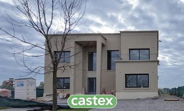 Casa en venta a estrenar con vista al Golf , en El Cantón