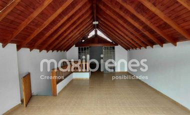 casa en arriendo en viviendas del sur. Cod A67136