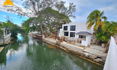 Casa en Venta con Embarcadero en El Estero, Veracruz