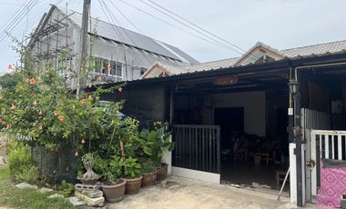 2 Bedroom Townhouse for sale at Baan Phutawan