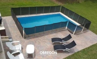 casa en alquiler en Pinamar 2024 con piscina climatizada para 8 personas,