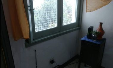 PH en primer piso de tres ambientes