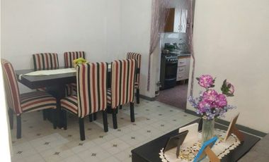PH en primer piso de tres ambientes