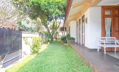 Rumah 8 Kamar Tidur 8 Menit ke Cibubur Junction Dibantu KPR J-45538
