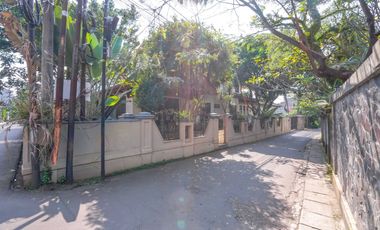 Rumah 8 Kamar Tidur 8 Menit ke Cibubur Junction Dibantu KPR J-45538