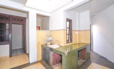 Rumah 8 Kamar Tidur 8 Menit ke Cibubur Junction Dibantu KPR J-45538
