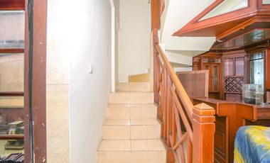 Rumah 8 Kamar Tidur 8 Menit ke Cibubur Junction Dibantu KPR J-45538