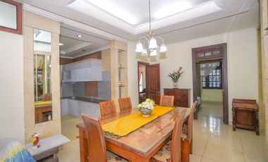 Rumah 8 Kamar Tidur 8 Menit ke Cibubur Junction Dibantu KPR J-45538