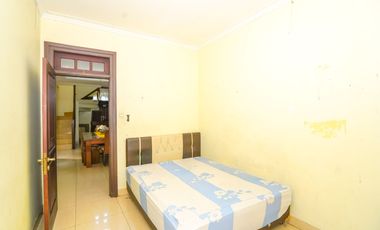 Rumah 8 Kamar Tidur 8 Menit ke Cibubur Junction Dibantu KPR J-45538