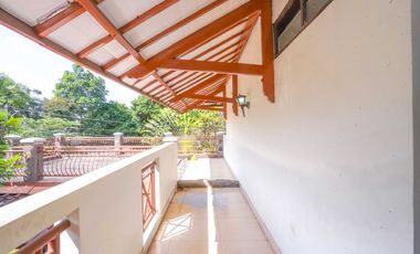 Rumah 8 Kamar Tidur 8 Menit ke Cibubur Junction Dibantu KPR J-45538