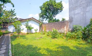 Rumah 8 Kamar Tidur 8 Menit ke Cibubur Junction Dibantu KPR J-45538