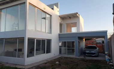 CASA EN VENTA CERCA DEL MAR, BARRIO PLAYA SERENA, MAR DEL PLATA