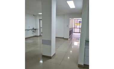 Se vende 2 piso adecuado para oficinas en el centro