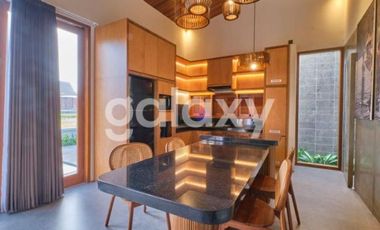 VILLA NEW TROPICAL MODERN MINIMALIS DI LODTUNDUH UBUD GIANYAR, BALI