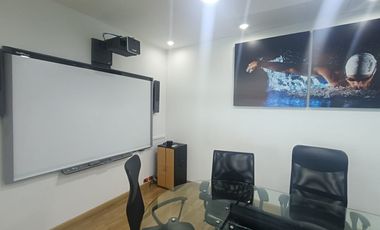 oficina en arriendo en santa barbara alta-usaquén. Cod A52041