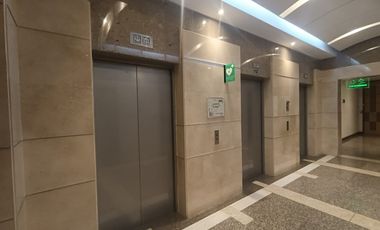 oficina en arriendo en santa barbara alta-usaquén. Cod A52041