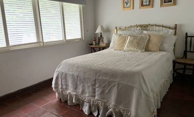 CASA ESTILO CAMPESTRE EN CONJUNTO CERRADO