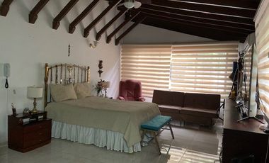 CASA ESTILO CAMPESTRE EN CONJUNTO CERRADO
