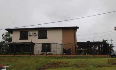 VENDO CASA EN LA CHORRERA VALLE DORADO 3R