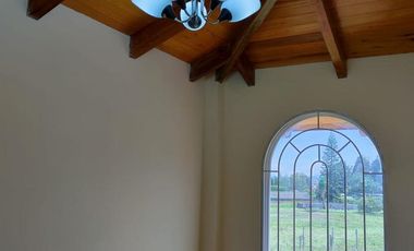 Casa de Venta en Cotacachi de Oportunidad