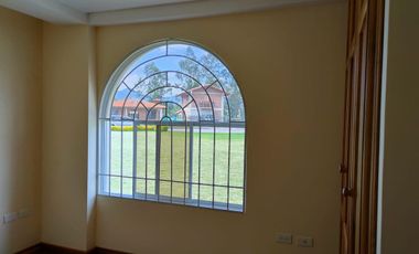 Casa de Venta en Cotacachi de Oportunidad