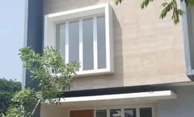 DIJUAL TOWNHOUSE CANTIK MURAH DI BINTARO, JOMBANG TANGERANG SELATAN