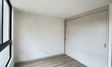 apartamento en arriendo en cumbres. Cod A9310560