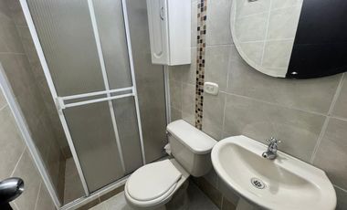 VENTA DE CASA EN FLORIDABLANCA SECTOR BAVIERA. Cod V9097