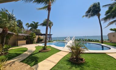 EN VENTA CASA EN ACAPULCO DIAMANTE CON FRENTE A LA LAGUNA DE 3 PALOS