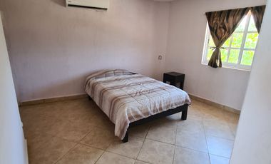 EN VENTA CASA EN ACAPULCO DIAMANTE CON FRENTE A LA LAGUNA DE 3 PALOS