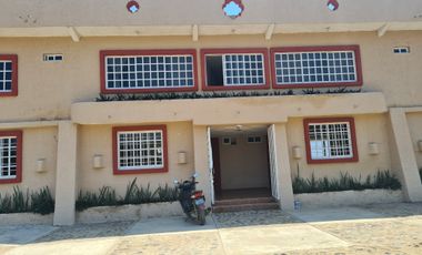 EN VENTA CASA EN ACAPULCO DIAMANTE CON FRENTE A LA LAGUNA DE 3 PALOS