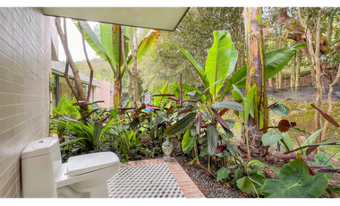 Venta de Casa Campestre Atemporal Alto del Escobero