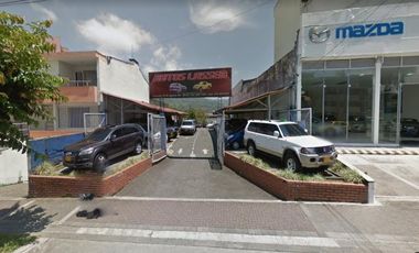 lote en venta en avenida 30 de agosto. Cod V818