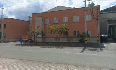 bodega en arriendo en la estrella parque logístico. Cod A775303