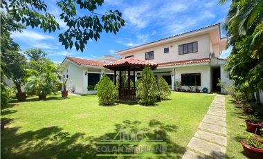Se Vende Casa en Costa del Este