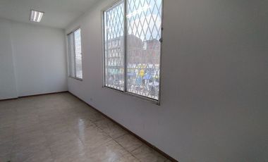oficina en arriendo en san nicolas. Cod A2626373