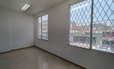 oficina en arriendo en san nicolas. Cod A2626373