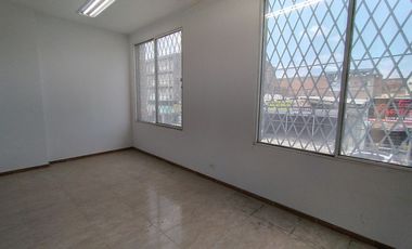 oficina en arriendo en san nicolas. Cod A2626373
